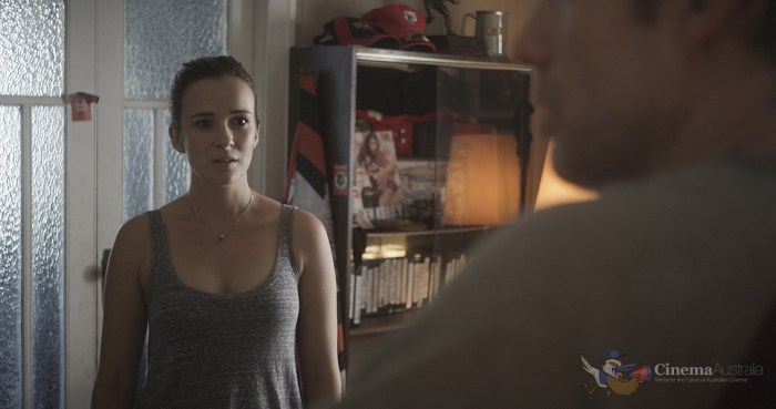 TERRI (Claire Van Der Boom) talks to BEN (Steve Le Marquand) about his footy career. (C)