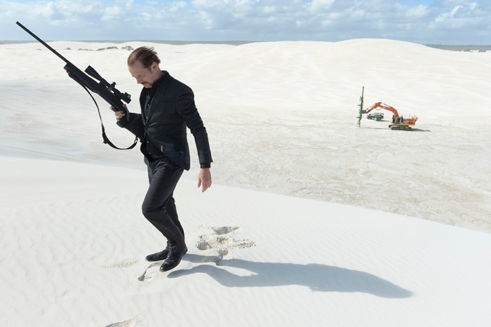 Simon Pegg as Charlie Wolfe in KILL ME THREE TIMES - Photograph by David Dare Parker